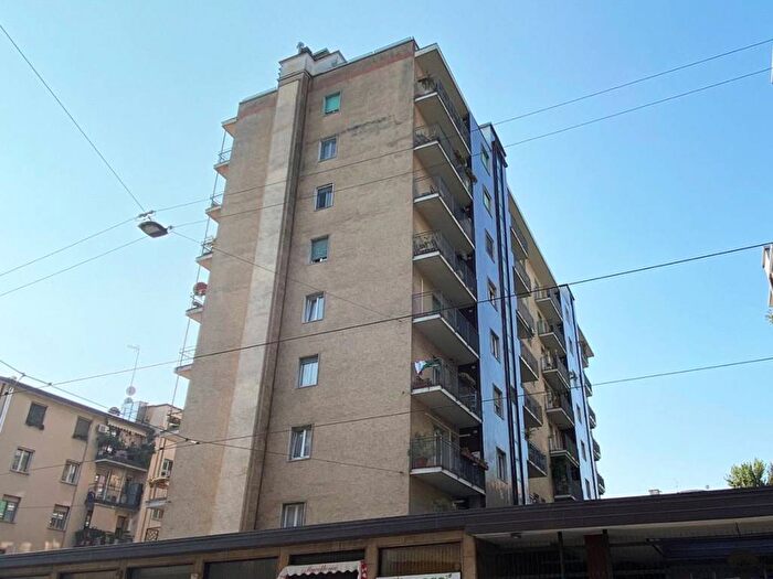 Appartamento bilocale in affitto in Via Bergamo, Montenero, Milano