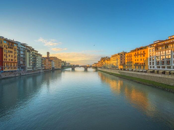 Appartamento con 6 locali in affitto in Lungarno Corsini, Piazza della Repubblica, Firenze