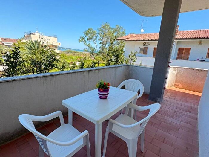 Appartamento trilocale in affitto in Via Maestro, Vasto Marina, Vasto