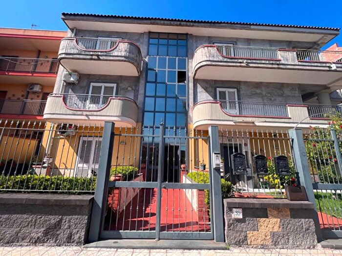 Appartamento con 5 locali in vendita in Mascali