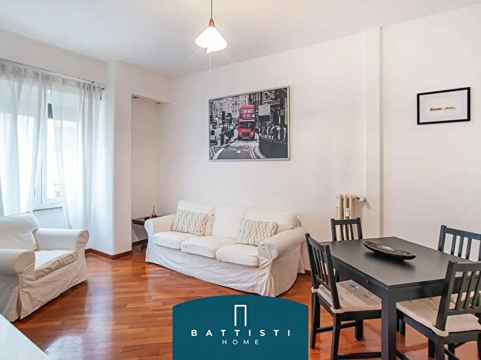 Appartamento bilocale in vendita in Via Salento, Roma