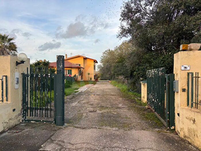 Casa con 6 locali in vendita in Strada Vicinale Monte Oro B, Sassari
