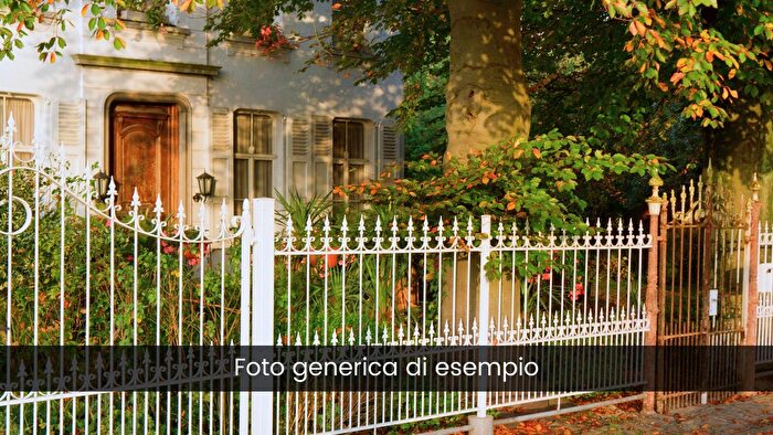 Casa con 9 locali in vendita in Fraz San Vitale Loc Castellaro Via Pozzo, Sala Baganza