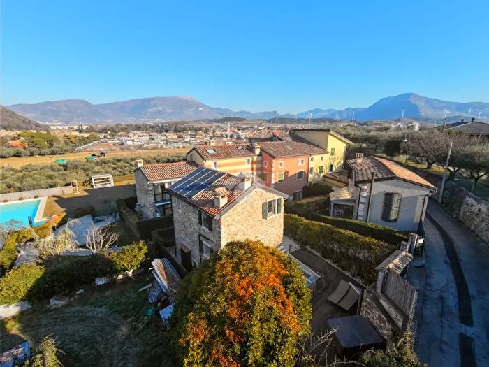 Casa trilocale in vendita in Via Pozzo dellAmore, Affi