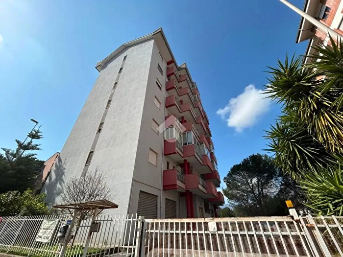 Appartamento quadrilocale in vendita in Piazza S Nilo, Cosenza