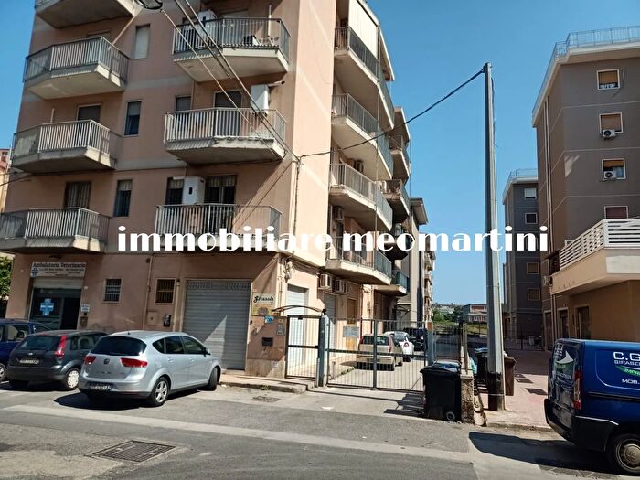Appartamento quadrilocale in vendita in Via Sofio Ferrero Siracusa Sr, Siracusa