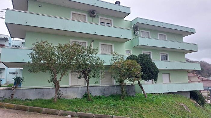 Appartamento con 6 locali in vendita in Fossacesia