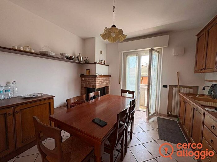 Appartamento quadrilocale in affitto in Via Vecchia Torre, Centro, Offagna