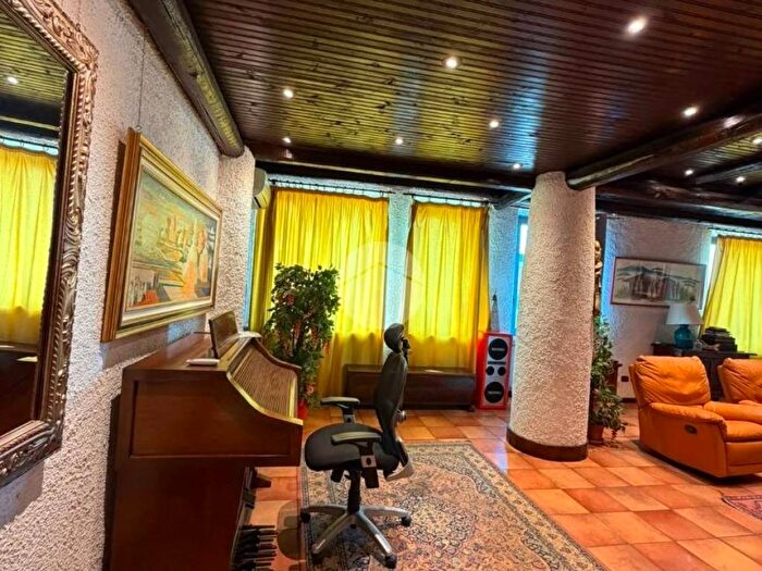 Appartamento con 5 locali in affitto in Viale del Lavoro, Zona Fiera, Verona