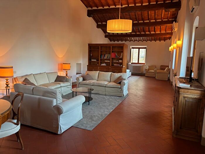 Appartamento bilocale in affitto in Borgo San Jacopo, Firenze