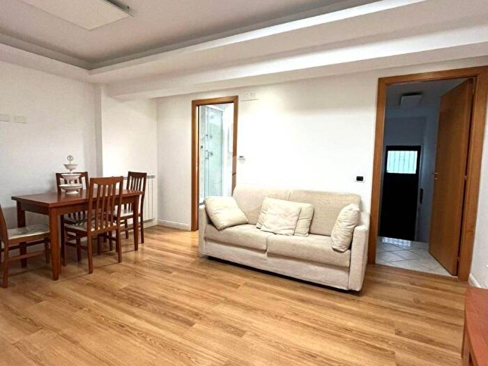 Appartamento monolocale in affitto in Via Privata Antonio Imperatore, Secondigliano, Napoli