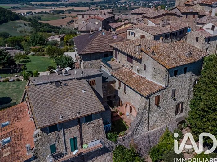 Appartamento quadrilocale in vendita in Vicolo del Falco, Perugia