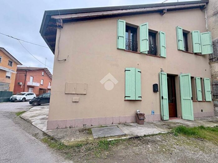 Appartamento monolocale in affitto in Via Zurco, Centro, Cadelbosco di Sopra