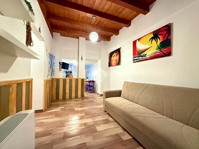 Appartamento bilocale in vendita in Via Milano, Cattolica