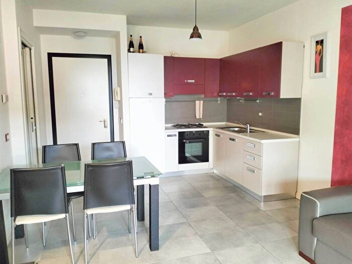 Appartamento bilocale in affitto in Rivoltella, Desenzano del Garda
