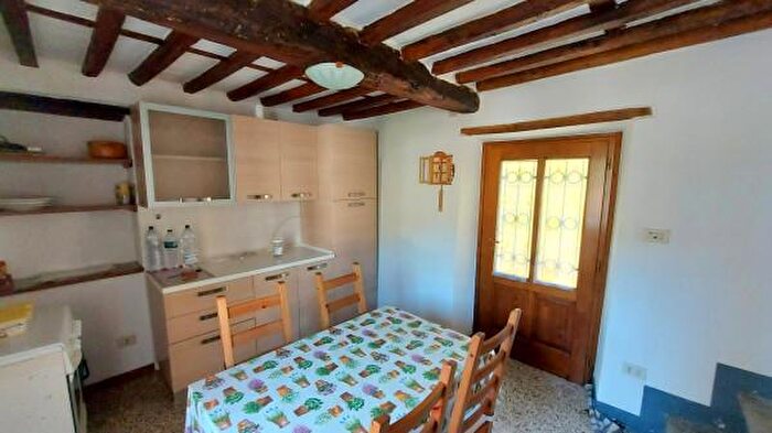 Casa trilocale in vendita in Borgo A Mozzano