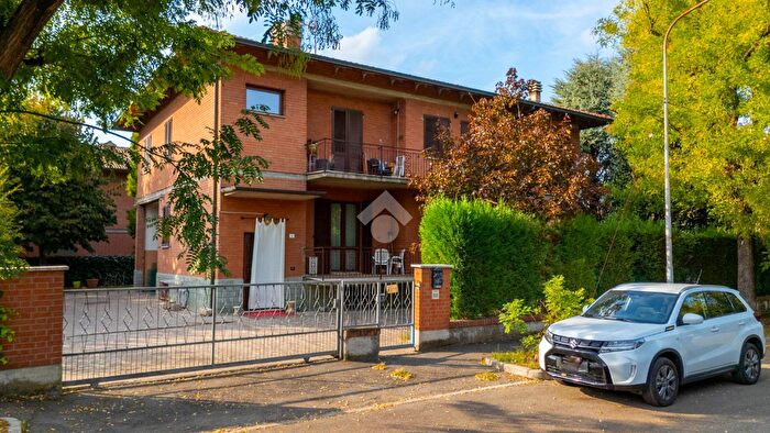 Casa con 5 locali in vendita in Via V Nenni, Formigine