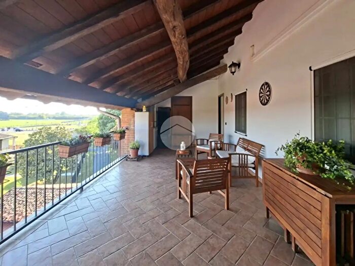 Appartamento bilocale in vendita in Via Giosuè Carducci, Vittuone