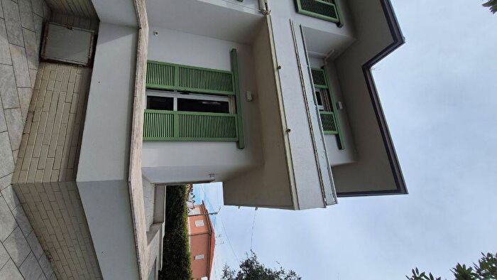 Casa quadrilocale in affitto in Via Pistoia, Pietrasanta