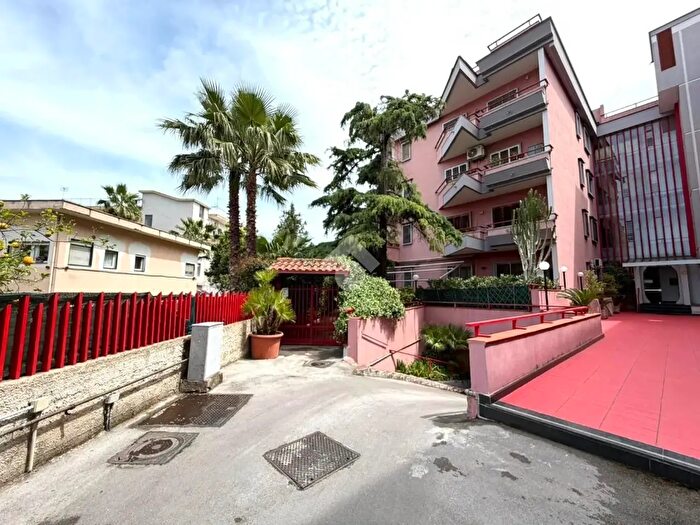 Appartamento quadrilocale in vendita in Via Zara, Scafati