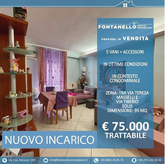 Appartamento con 5 locali in vendita in Via Generale Vincenzo Colangelo, San Severo