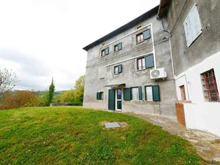 Casa con 6 locali in vendita in Corso Roma, Polinago