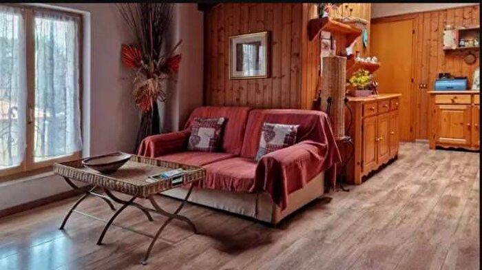 Casa quadrilocale in vendita in Via Chioso, Alta Valle Intelvi