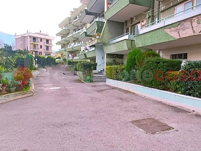 Appartamento trilocale in vendita in Via della Pace, Roccapiemonte