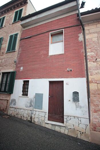 Appartamento trilocale in vendita in Via San Martino, Terruggia