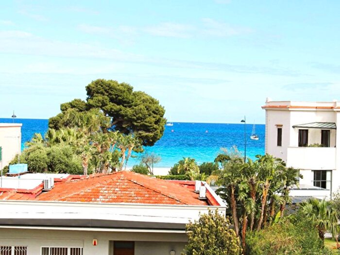 Casa con 5 locali in affitto in Via Circe, Mondello Valdesi, Palermo