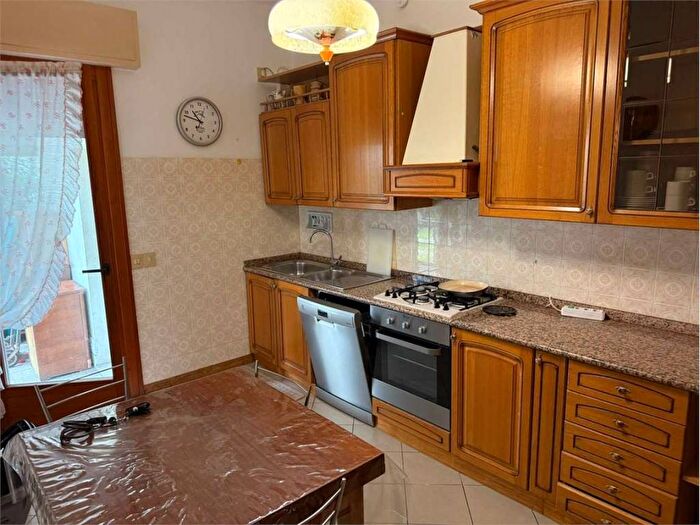 Appartamento quadrilocale in affitto in Via Oberdan, Milano Marittima, Cervia