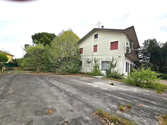 Casa in vendita in Strada Statale Pasubio, Vicenza