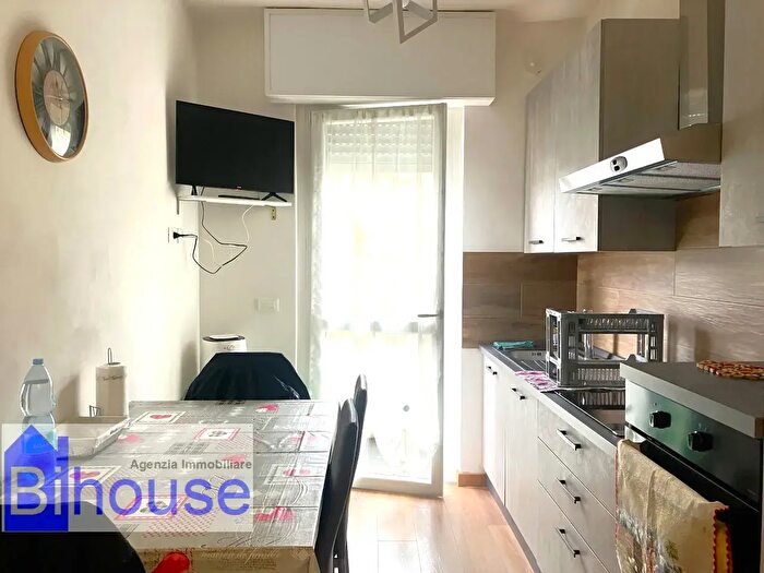 Appartamento trilocale in vendita in Via Toscana, Biella