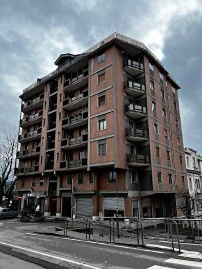 Appartamento con 5 locali in affitto in Corso Umberto I, Centro, Potenza