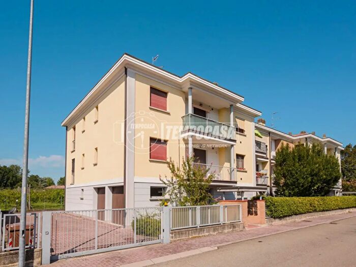 Appartamento bilocale in vendita in Via Urbani, Correggio