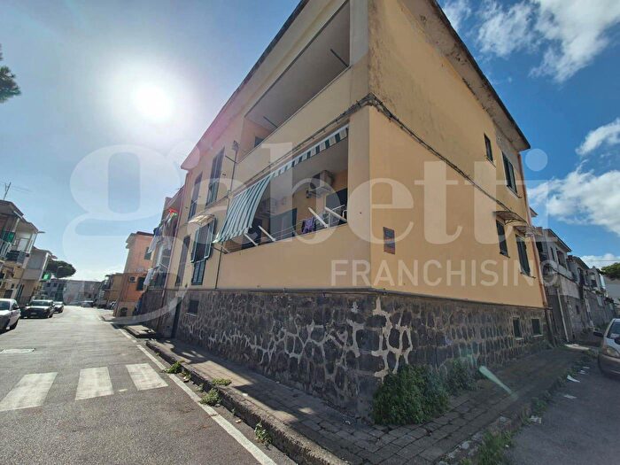 Appartamento quadrilocale in vendita in Via Papa Giovanni XXIII, Boscoreale