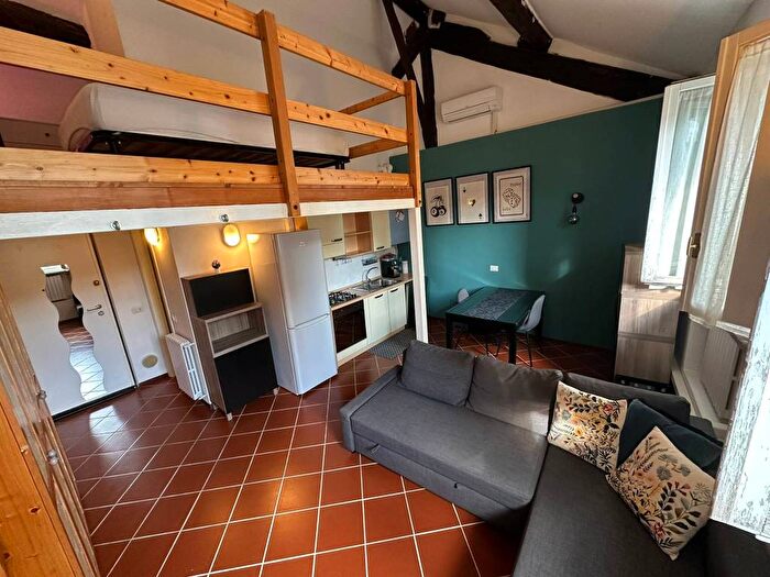 Appartamento bilocale in affitto in Via Cardinale Ascanio Sforza, Ascanio Sforza, Milano