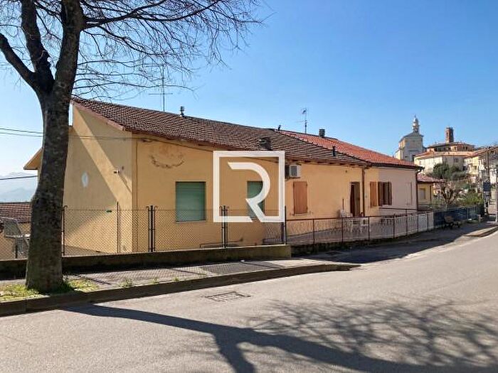 Casa trilocale in vendita in Via Roma, Sogliano Al Rubicone