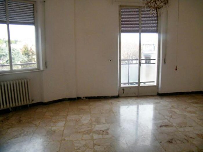 Appartamento quadrilocale in vendita in Via Montegrappa, Jesi