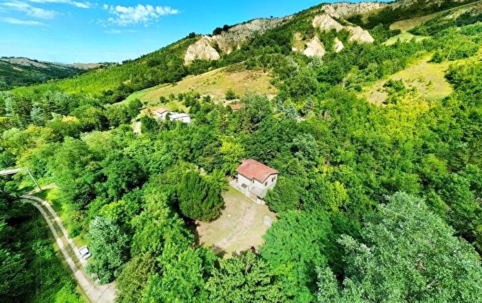 Appartamento in vendita in Via Valsellustra Casalfiumanese, Casalfiumanese