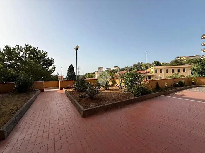 Appartamento bilocale in affitto in Via Madonna di Fatima, Reggio di Calabria