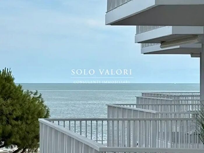 Appartamento trilocale in vendita in Piazza Mazzini, Jesolo