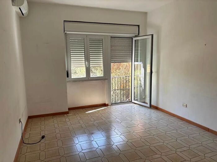 Appartamento quadrilocale in vendita in Via Mainas, Cagliari