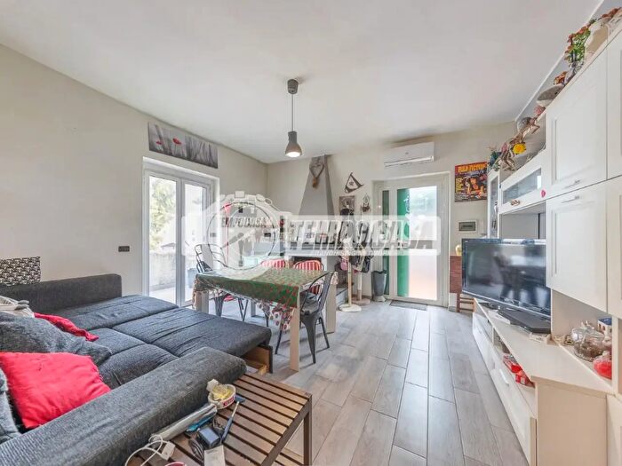 Appartamento quadrilocale in vendita in Via Adria, Cerveteri