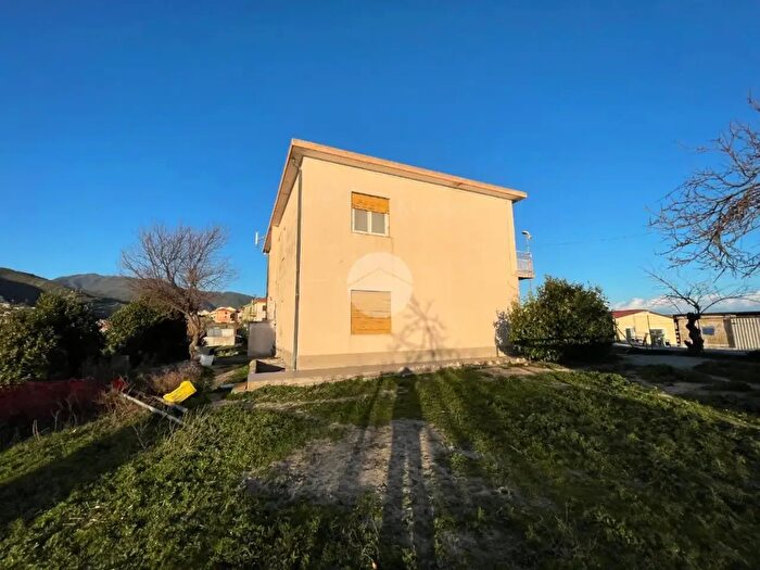 Casa con 8 locali in vendita in Strada Capo Nero, Sanremo