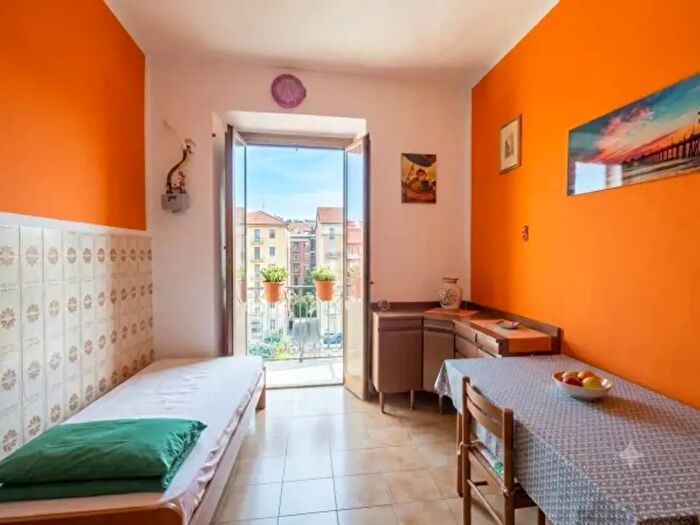 Appartamento bilocale in vendita in Via Freidour, Torino