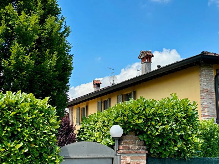 Appartamento quadrilocale in vendita in Via Braguti, Crema
