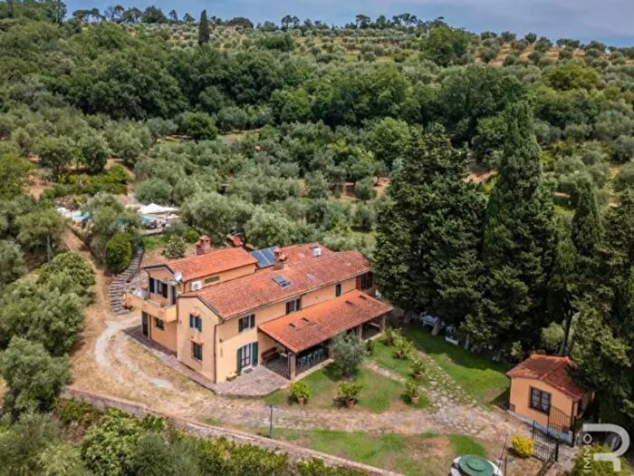 Casa con 6 locali in vendita in Via dei Poderi, Monsummano Terme