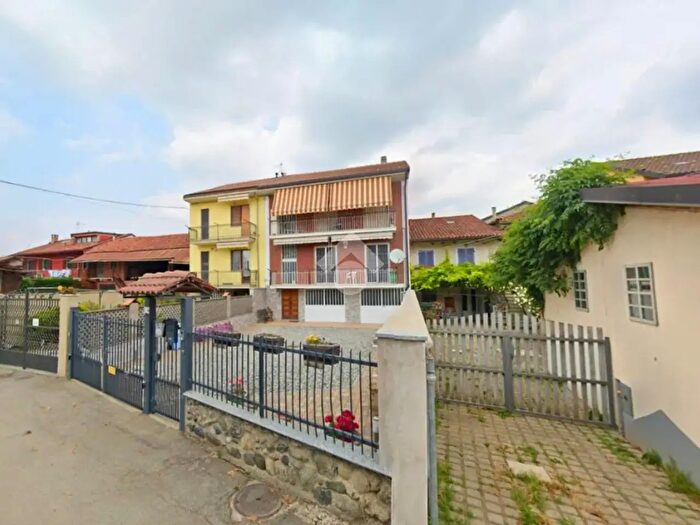 Appartamento quadrilocale in affitto in Strada SantAnselmo, Moncalieri