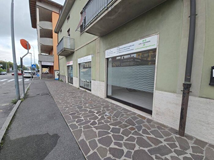 Casa bilocale in affitto in Via Nazionale, Seriate